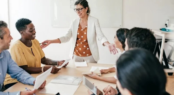 Entenda o papel do líder na construção de equipes engajadas