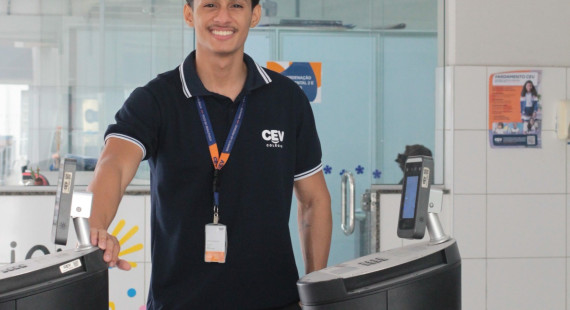 Jovens Aprendizes: Talentos que crescem com oportunidade no Grupo CEV