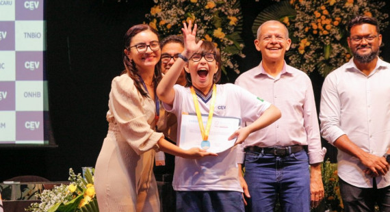 Entrega de medalhas marca sucesso da primeira participação do CEV Colégio na OBMEP MIRIM